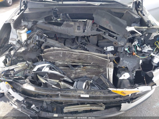 5XYZTDLB2HG439774 Hyundai Santa Fe Sport 2.4l