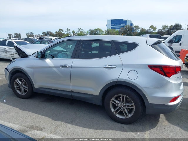 5XYZTDLB2HG439774 Hyundai Santa Fe Sport 2.4l