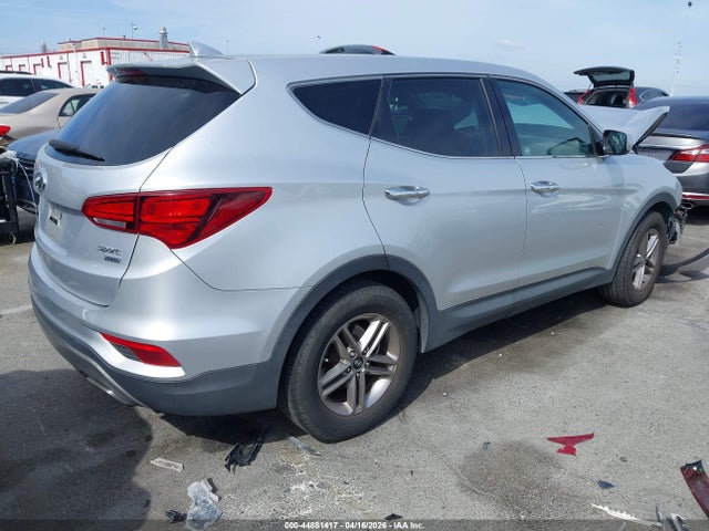 5XYZTDLB2HG439774 Hyundai Santa Fe Sport 2.4l