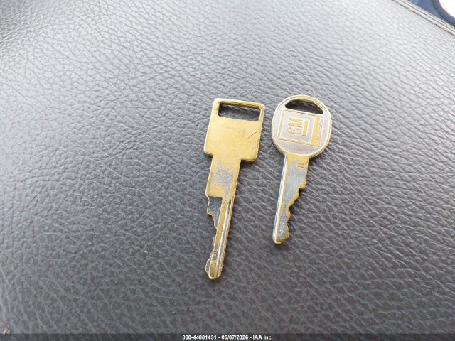 44881431 :رقم المزاد ، 1G4HP53L3NH452725 vin ، 1992 Buick Lesabre Custom مزاد بيع