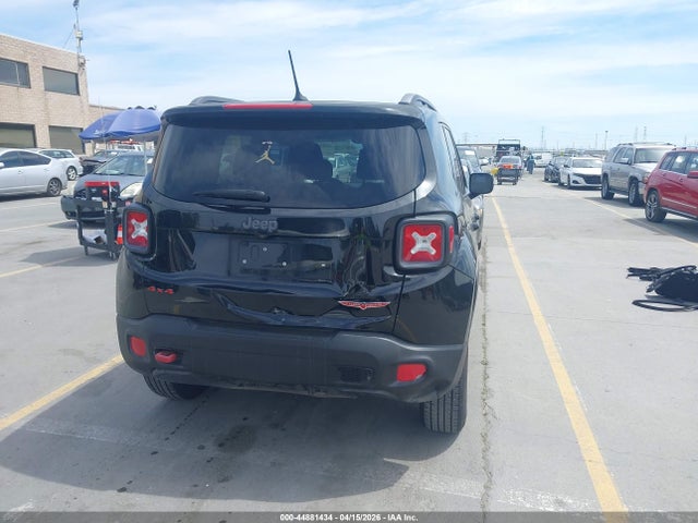 Aukcja sprzedaży 2015 Jeep Renegade Trailhawk, vin: ZACCJBCT0FPB72358, numer aukcji: 44881434