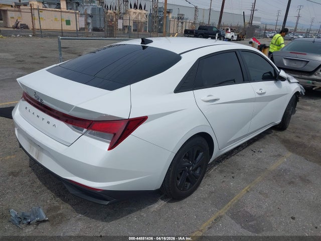 5NPLM4AG6MH006849 Hyundai ELANTRA SEL