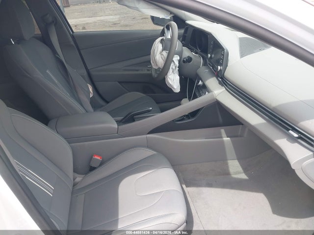 5NPLM4AG6MH006849 Hyundai ELANTRA SEL