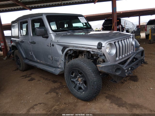 1C4HJXDG9JW163146 Jeep Wrangler Unlimited Sport 4x4