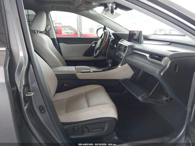 2T2HZMAA1NC257779 Lexus RX 350