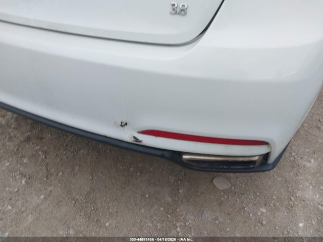 KMHGN4JE5GU140724 Hyundai Genesis 3.8