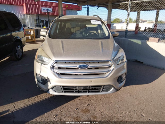 1FMCU0HD1JUA85767 Ford ESCAPE SEL