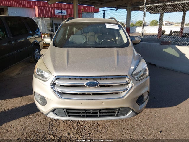 1FMCU0HD1JUA85767 Ford ESCAPE SEL