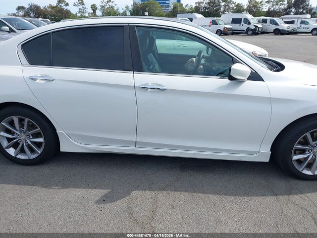 1HGCR2F1XHA227640 Honda Accord Sport Se
