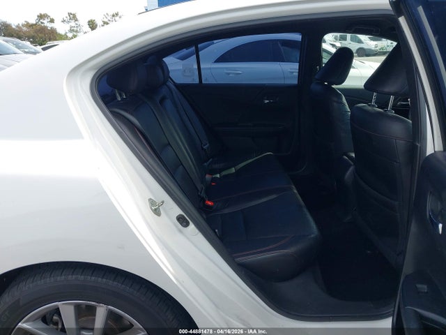 1HGCR2F1XHA227640 Honda Accord Sport Se