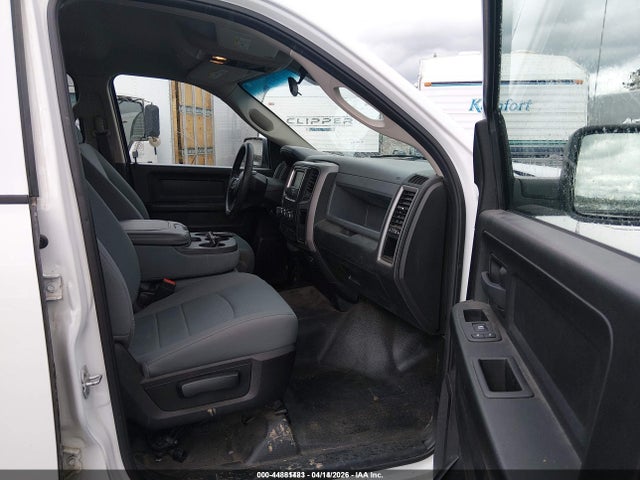 2019 RAM 1500 CLASSIC 1C6RR7KG7KS658638 Photo 4