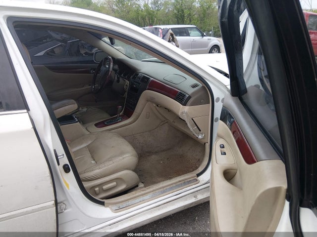 Aukcja sprzedaży 2002 Lexus Es 300, vin: JTHBF30G325012962, numer aukcji: 44881495