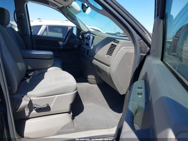 44881505 :رقم المزاد ، 1D7HU18277S121602 vin ، 2007 Dodge Ram 1500 Slt/trx4 Off Road/sport مزاد بيع
