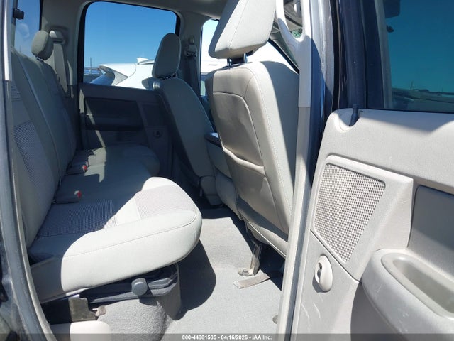 44881505 :رقم المزاد ، 1D7HU18277S121602 vin ، 2007 Dodge Ram 1500 Slt/trx4 Off Road/sport مزاد بيع