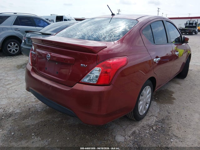 3N1CN7AP3JK440603 Nissan Versa 1.6 Sv