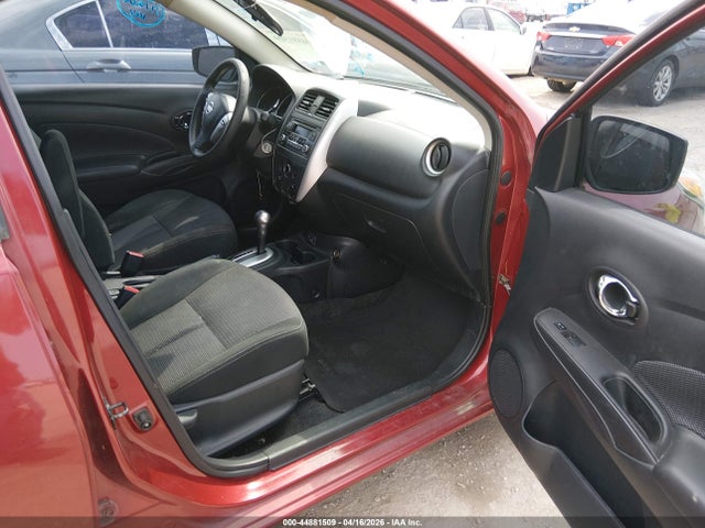 3N1CN7AP3JK440603 Nissan Versa 1.6 Sv