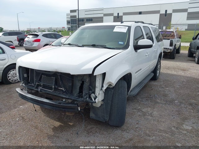 44881532 :رقم المزاد ، 1GNSCJE09DR360195 vin ، 2013 Chevrolet Suburban 1500 Lt مزاد بيع
