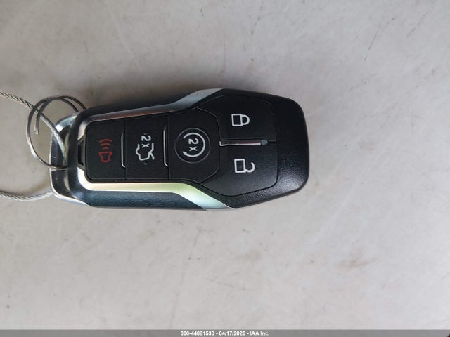 1FA6P8AM0G5290541 Ford Mustang V6