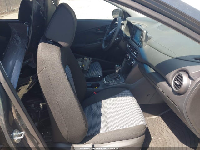 2021 Hyundai Kona Sel Plus მანქანა იყიდება აუქციონზე, vin: KM8K62AA2MU693710, აუქციონის ნომერი: 44881542
