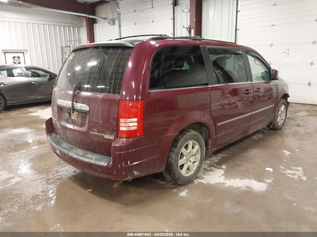 2009 Chrysler Town & Country Touring მანქანა იყიდება აუქციონზე, vin: 2A8HR541X9R592656, აუქციონის ნომერი: 44881582