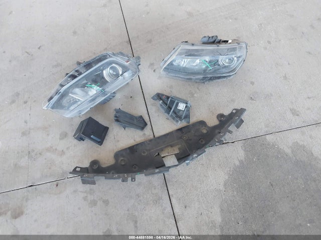 1G1FB1RX9H0123553 Chevrolet Camaro 1lt
