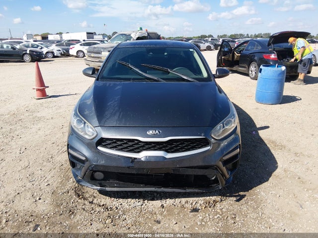 Продаж на аукціоні авто 2019 Kia Forte Lxs, vin: 3KPF24AD9KE007777, номер лоту: 44881600