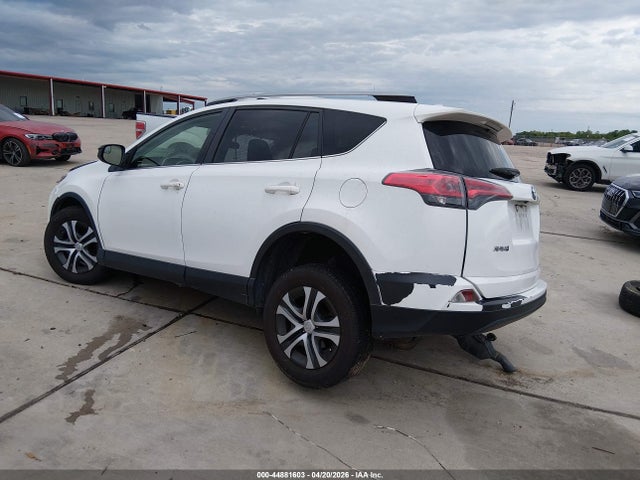 JTMZFREV7HJ137845 Toyota RAV4 LE