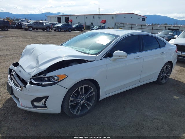 Ford Fusion Titanium 2019 3FA6P0D94KR221818 Image 2