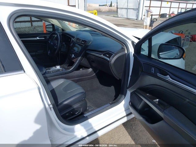 Ford Fusion Titanium 2019 3FA6P0D94KR221818 Image 5