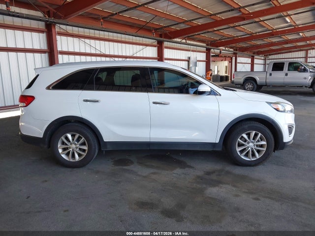 5XYPG4A34HG240510 KIA Sorento 2.4l Lx