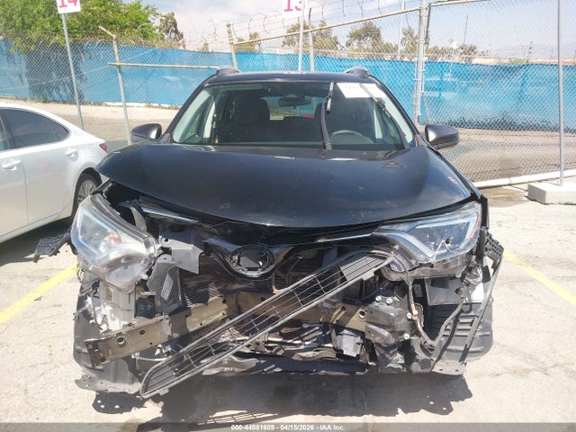 Toyota RAV4 LE 2017 2T3ZFREV1HW357533 Image 12