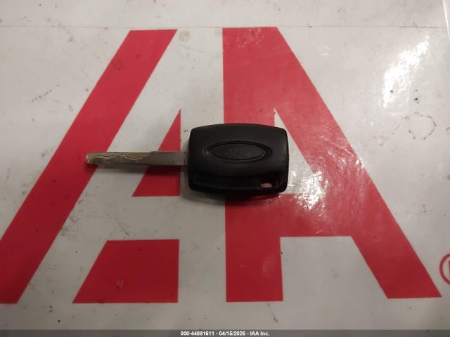 3FADP4TJ7FM153463 Ford FIESTA S