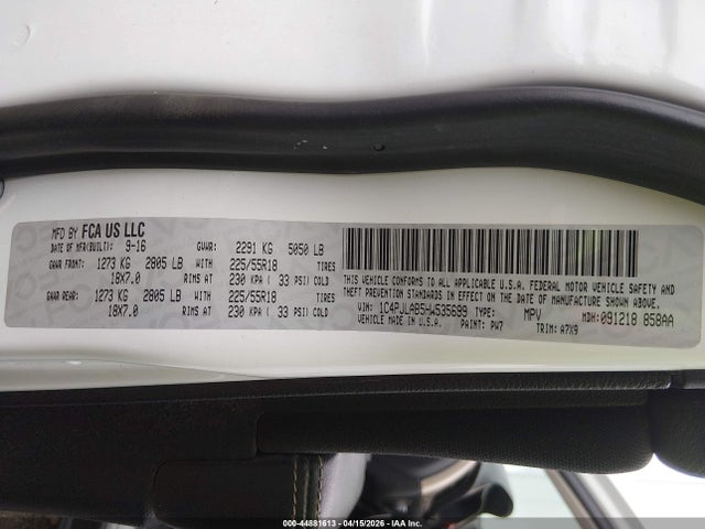 1C4PJLAB5HW535699 Jeep Cherokee Altitude Fwd