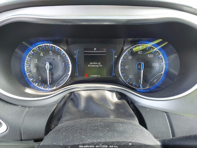 2019 Chrysler Pacifica Touring L მანქანა იყიდება აუქციონზე, vin: 2C4RC1BGXKR583636, აუქციონის ნომერი: 44881634