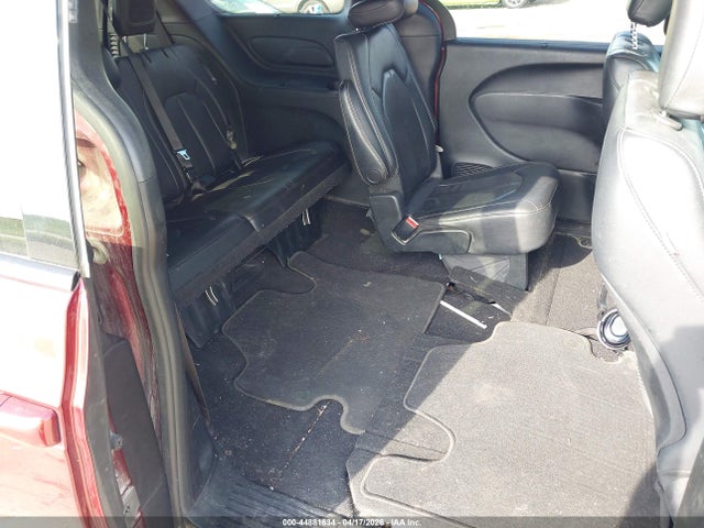 2019 Chrysler Pacifica Touring L მანქანა იყიდება აუქციონზე, vin: 2C4RC1BGXKR583636, აუქციონის ნომერი: 44881634