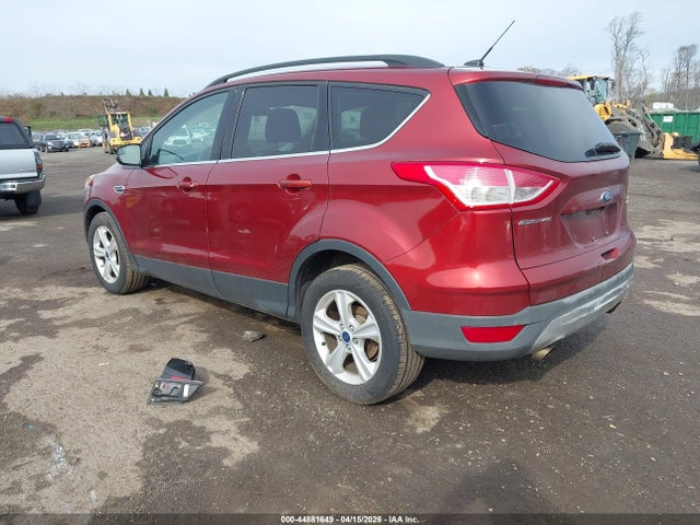 Продаж на аукціоні авто 2016 Ford Escape Se, vin: 1FMCU9GX7GUB28226, номер лоту: 44881649
