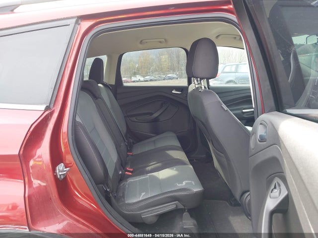 Продаж на аукціоні авто 2016 Ford Escape Se, vin: 1FMCU9GX7GUB28226, номер лоту: 44881649