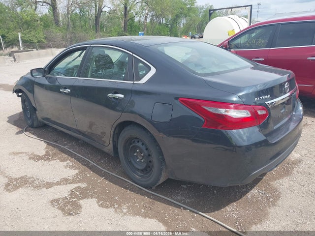 Продаж на аукціоні авто 2018 Nissan Altima 2.5 S, vin: 1N4AL3AP7JC120537, номер лоту: 44881655
