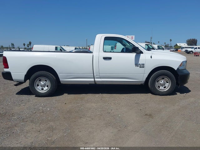 44881662 :رقم المزاد ، 3C6JR6DG5KG502805 vin ، 2019 Ram 1500 Classic Tradesman  4x2 8' Box مزاد بيع