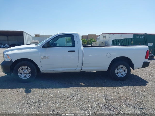 44881662 :رقم المزاد ، 3C6JR6DG5KG502805 vin ، 2019 Ram 1500 Classic Tradesman  4x2 8' Box مزاد بيع
