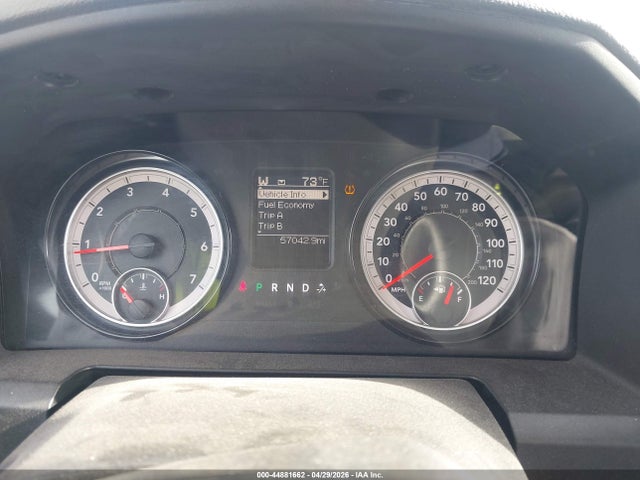 44881662 :رقم المزاد ، 3C6JR6DG5KG502805 vin ، 2019 Ram 1500 Classic Tradesman  4x2 8' Box مزاد بيع