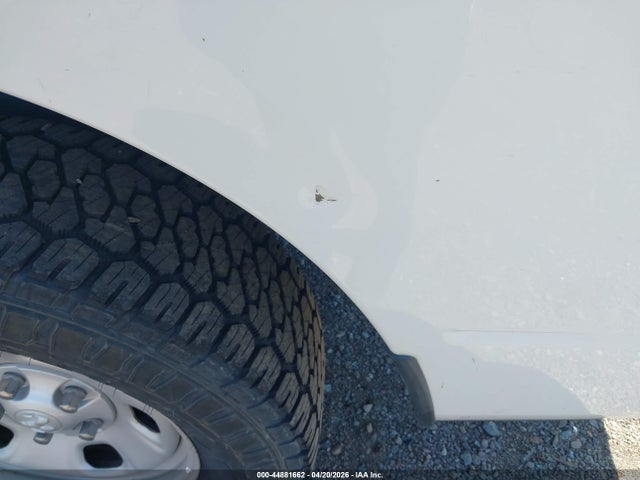 44881662 :رقم المزاد ، 3C6JR6DG5KG502805 vin ، 2019 Ram 1500 Classic Tradesman  4x2 8' Box مزاد بيع