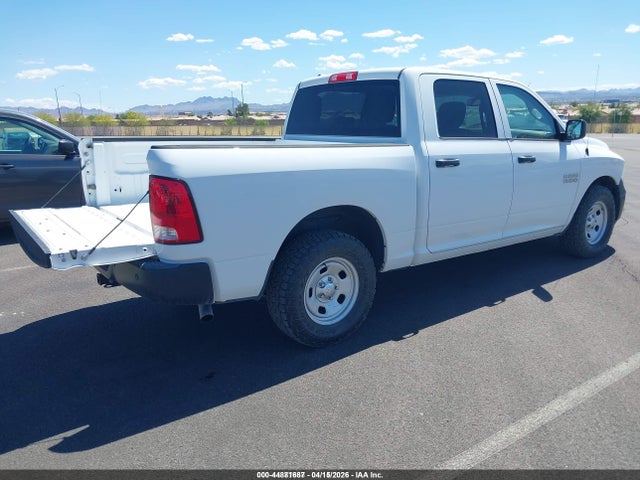 2014 RAM 1500 1C6RR6KG8ES363787 Photo 3