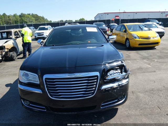 44881703 :رقم المزاد ، 2C3CCAETXEH200730 vin ، 2014 Chrysler 300c مزاد بيع