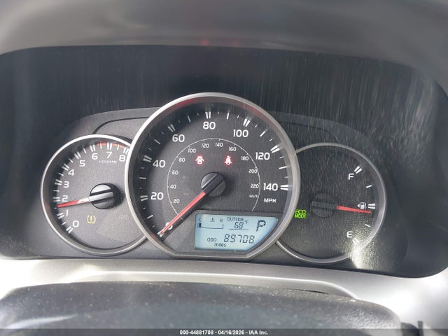 JTMBFREV0GJ060204 Toyota RAV4 LE