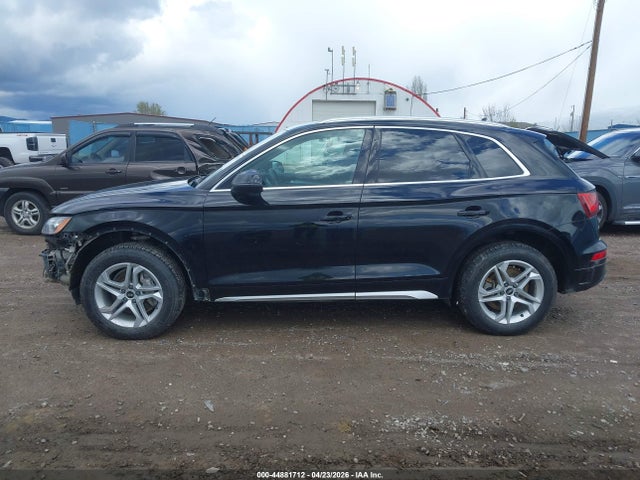 Aukcja sprzedaży 2021 Audi Q5 Premium 45 Tfsi Quattro S Tronic, vin: WA1AAAFYXM2016831, numer aukcji: 44881712