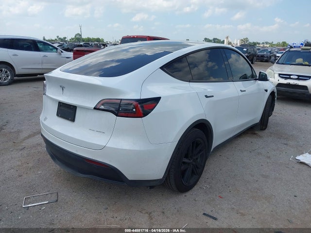 7SAYGDEE5NF339746 Tesla Model Y Long Range Dual Motor All-wheel Drive