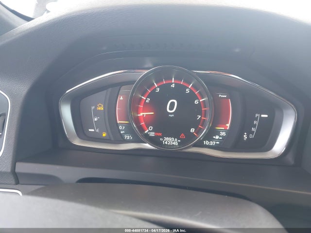 Продажа на аукционе авто 2015 Volvo S60 T6, vin: YV149MFK7F2363166, номер лота: 44881734