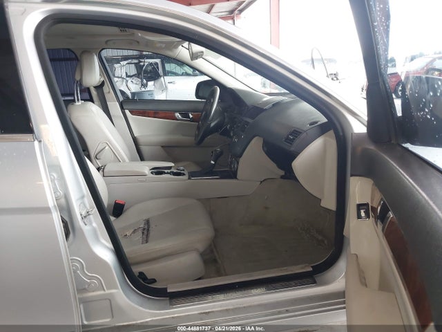 44881737 :رقم المزاد ، WDDGF54X19F263017 vin ، 2009 Mercedes-benz C 300 Luxury/sport مزاد بيع