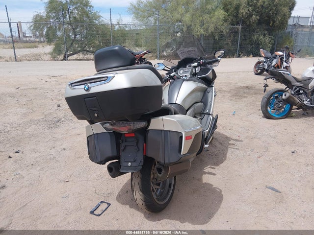 44881755 :رقم المزاد ، WB1061200DZZ24339 vin ، 2013 Bmw K1600 Gtl مزاد بيع
